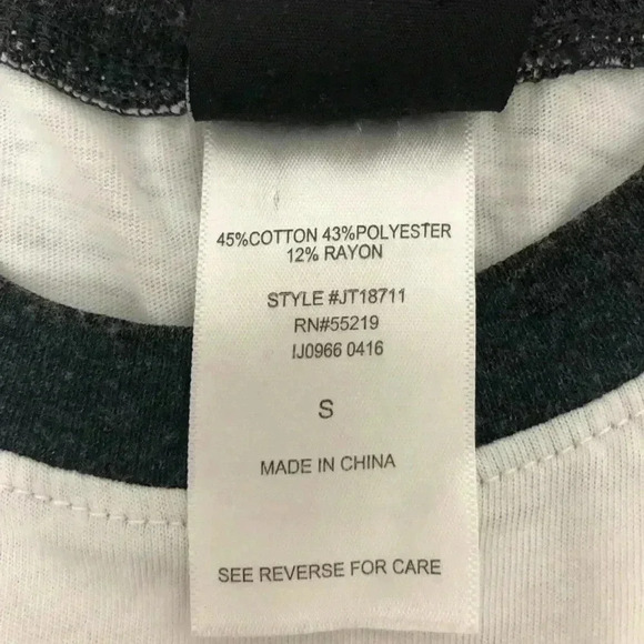 Sleeveless T shirt/Tank Size S - Picture 4 of 6